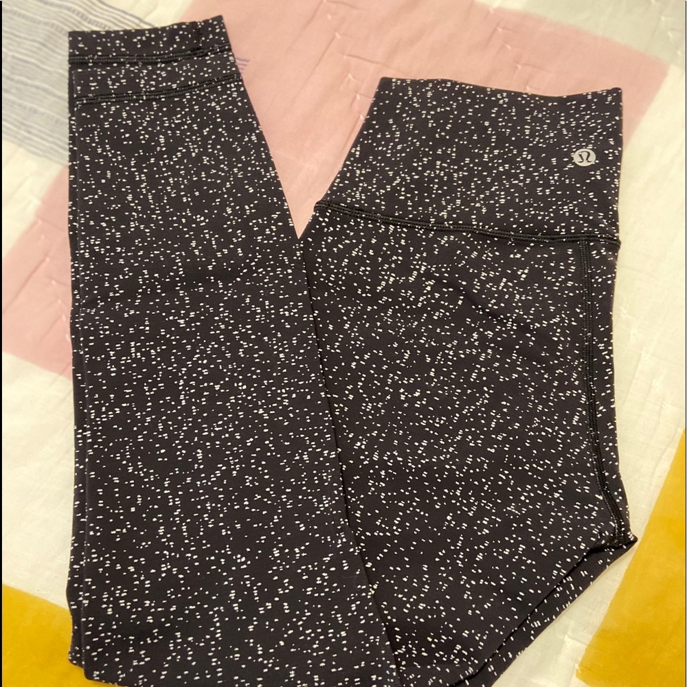 Lululemon High Rise Wunder Under 7/8